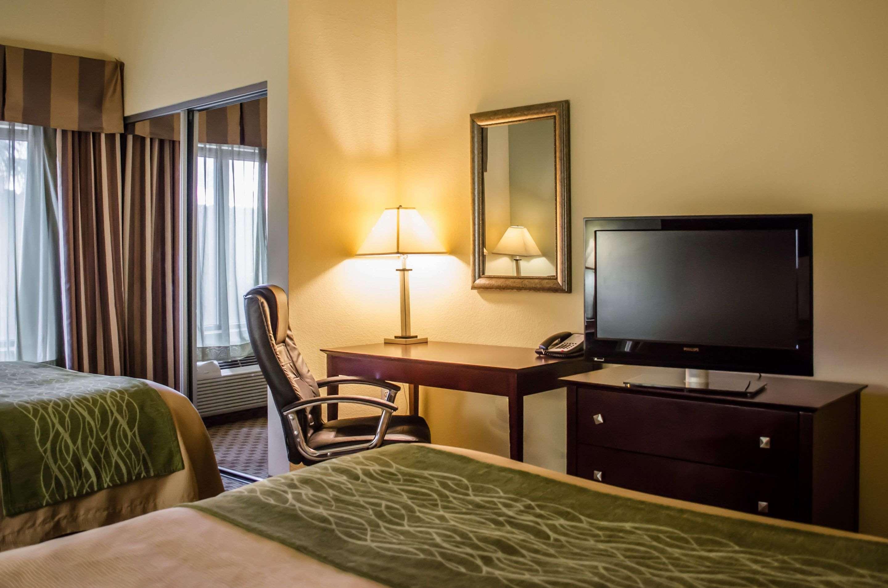 Comfort & Hotel 3*