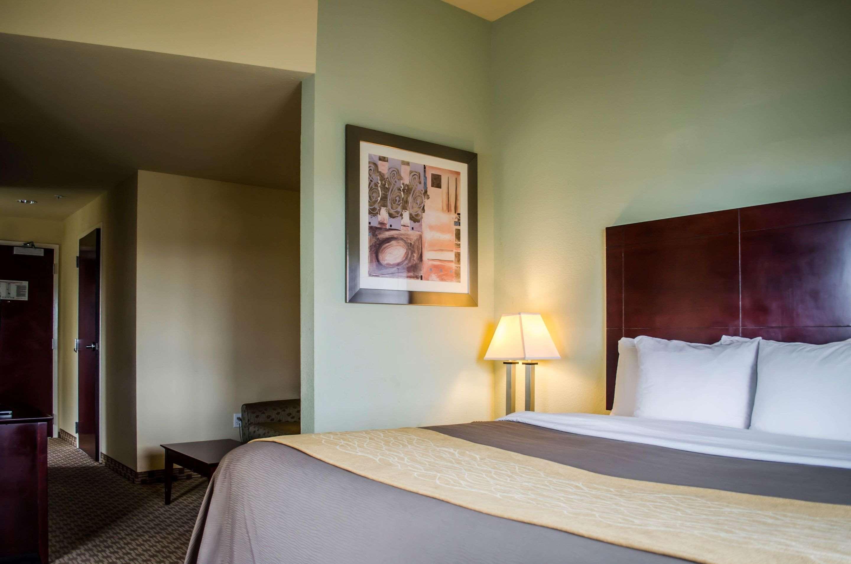 Comfort & 3* Fort Walton Beach