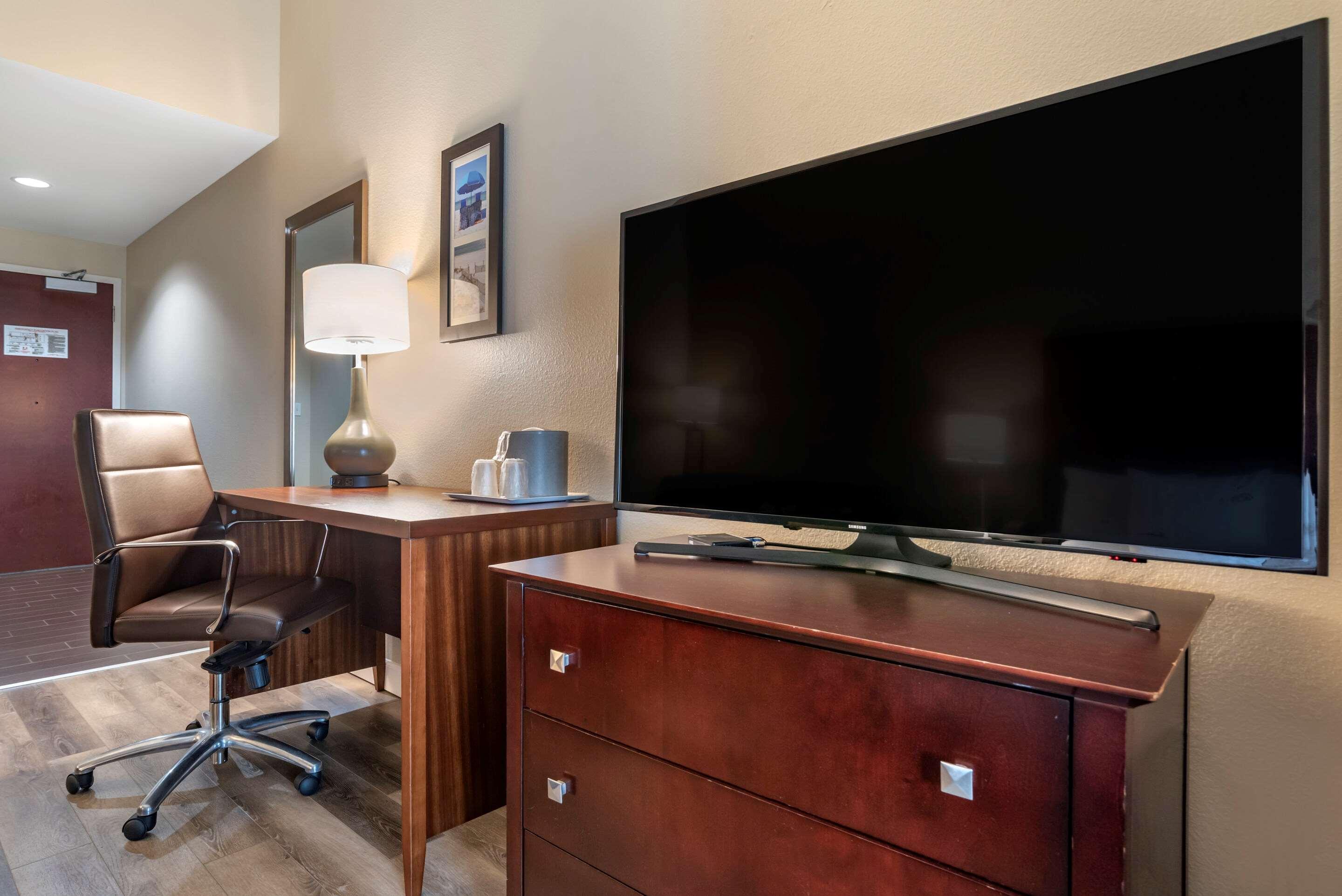 Hotel Comfort &