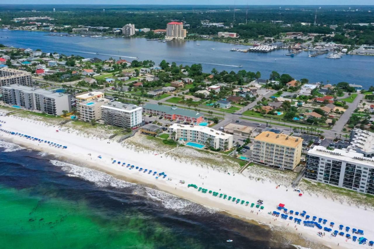 Tropical Isle #112 * Fort Walton Beach
