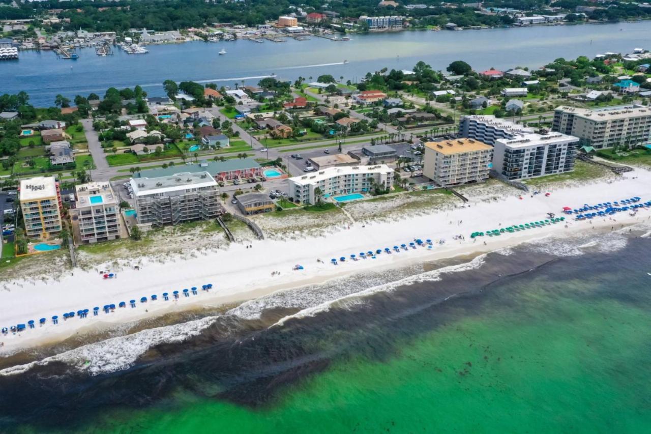 Tropical Isle #112 * Fort Walton Beach