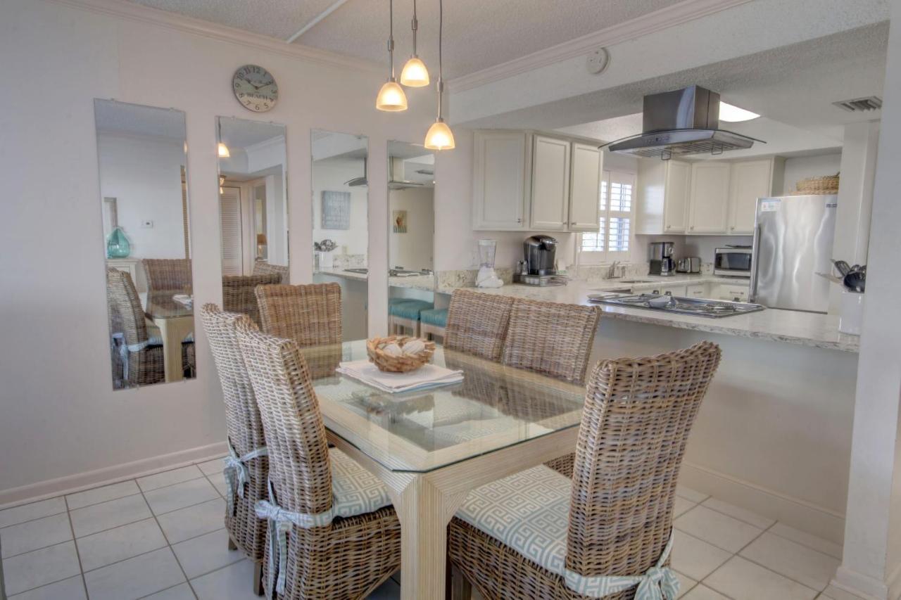 El Matador 319 - Walk Right Out To The Pool And The Beach!