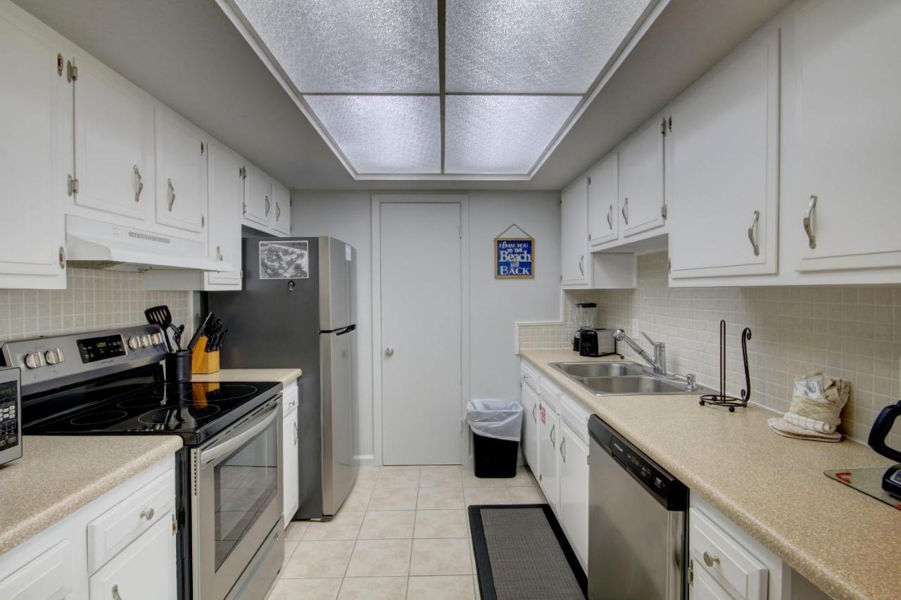 El Matador 415 - Walk Right Out To The Pool And The Beach! Holiday home