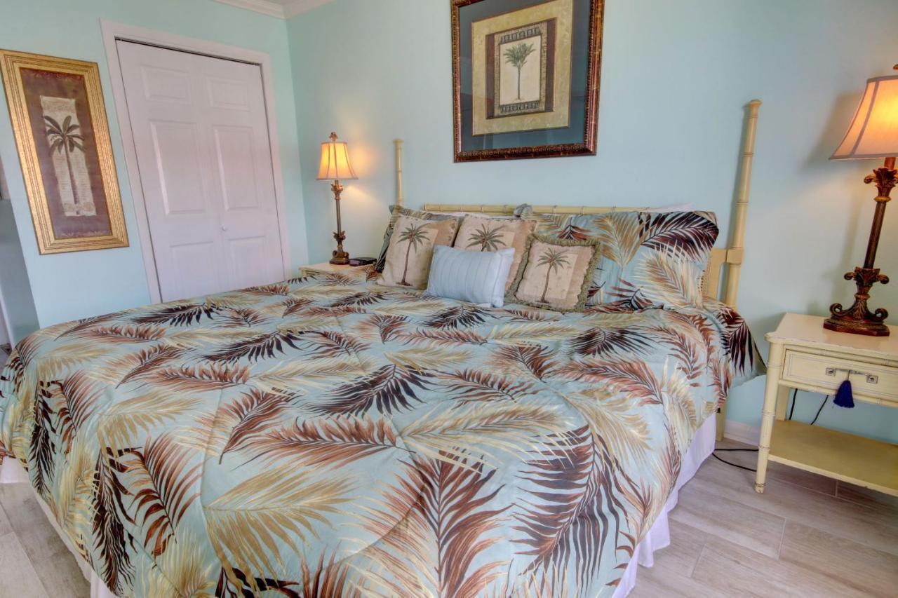 El Matador 451 - Walk Right Out To The Pool And The Beach! Holiday home