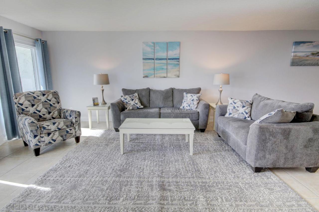 El Matador 455 - Gulf Front With Views Of The Gulf And Pool - Includes Seasonal Service! Holiday home Fort Walton Beach