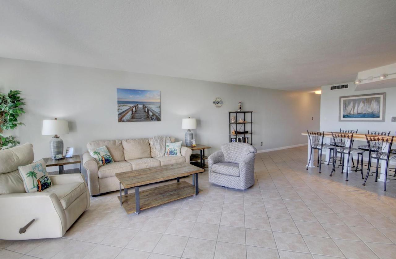 El Matador 415 - Walk Right Out To The Pool And The Beach! * Fort Walton Beach