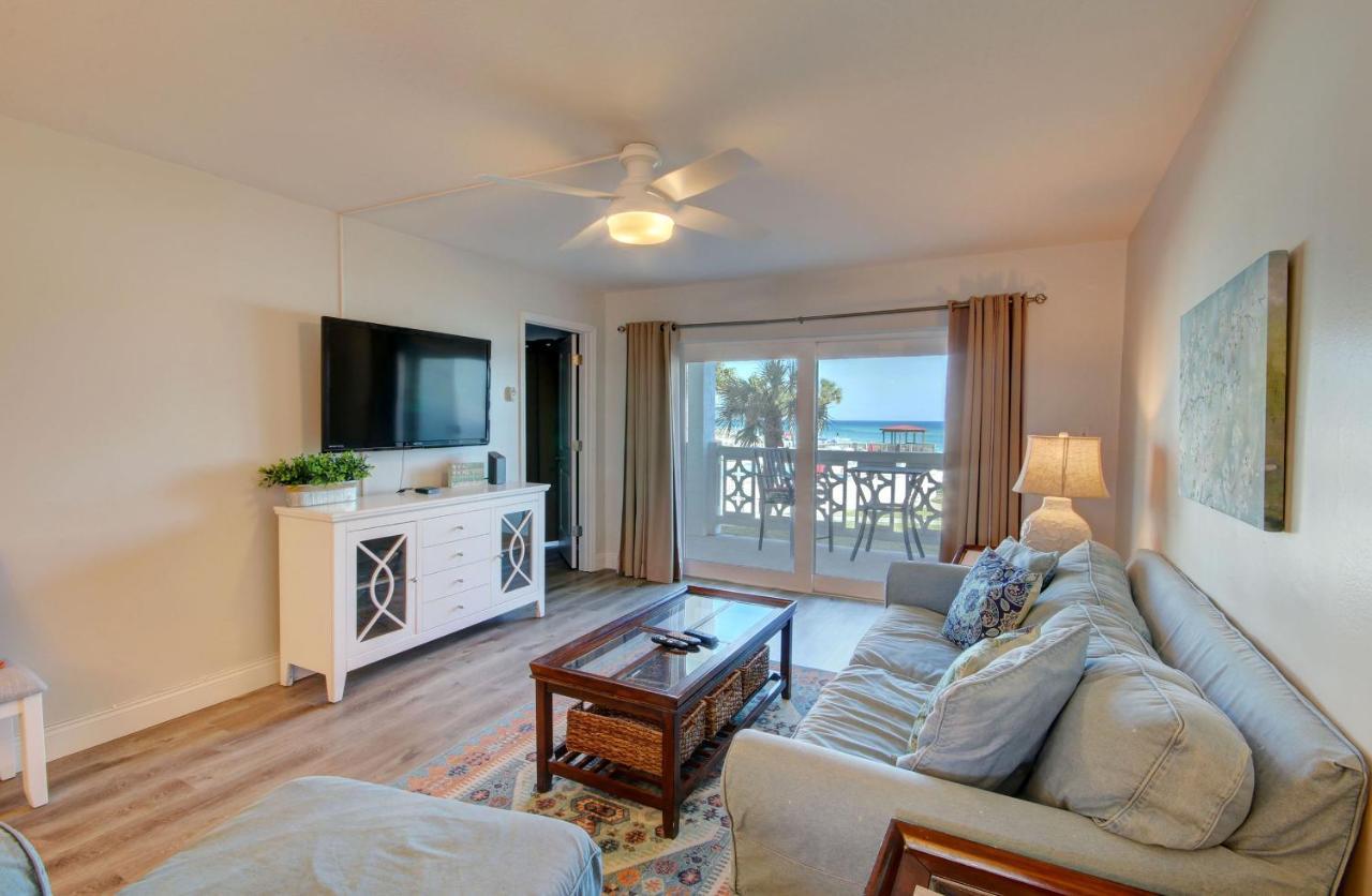 El Matador 427 - Gulf Front With Views Of The Gulf And Pool - Includes Seasonal Service! Holiday home Fort Walton Beach