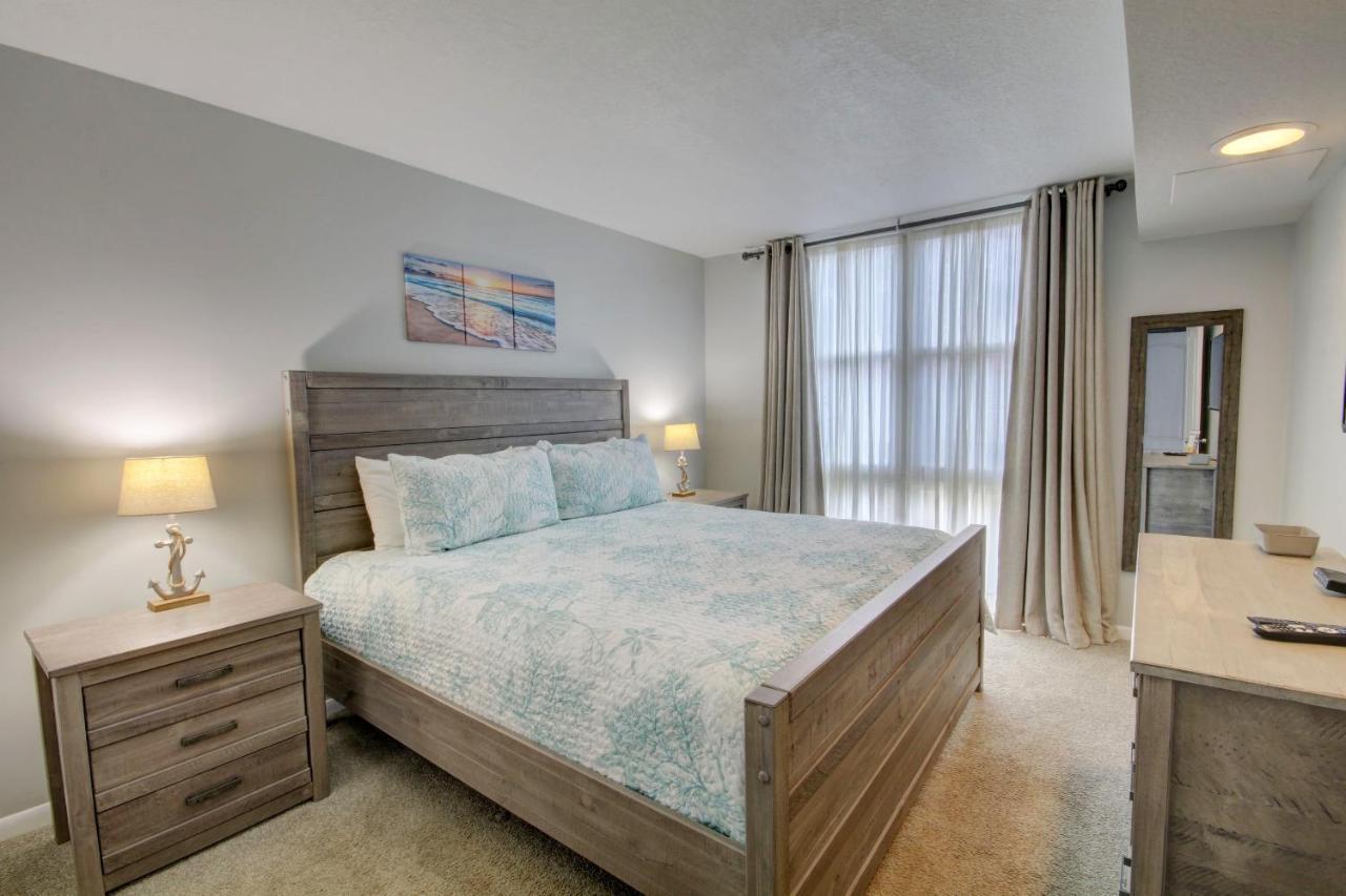 Holiday home El Matador 415 - Walk Right Out To The Pool And The Beach!