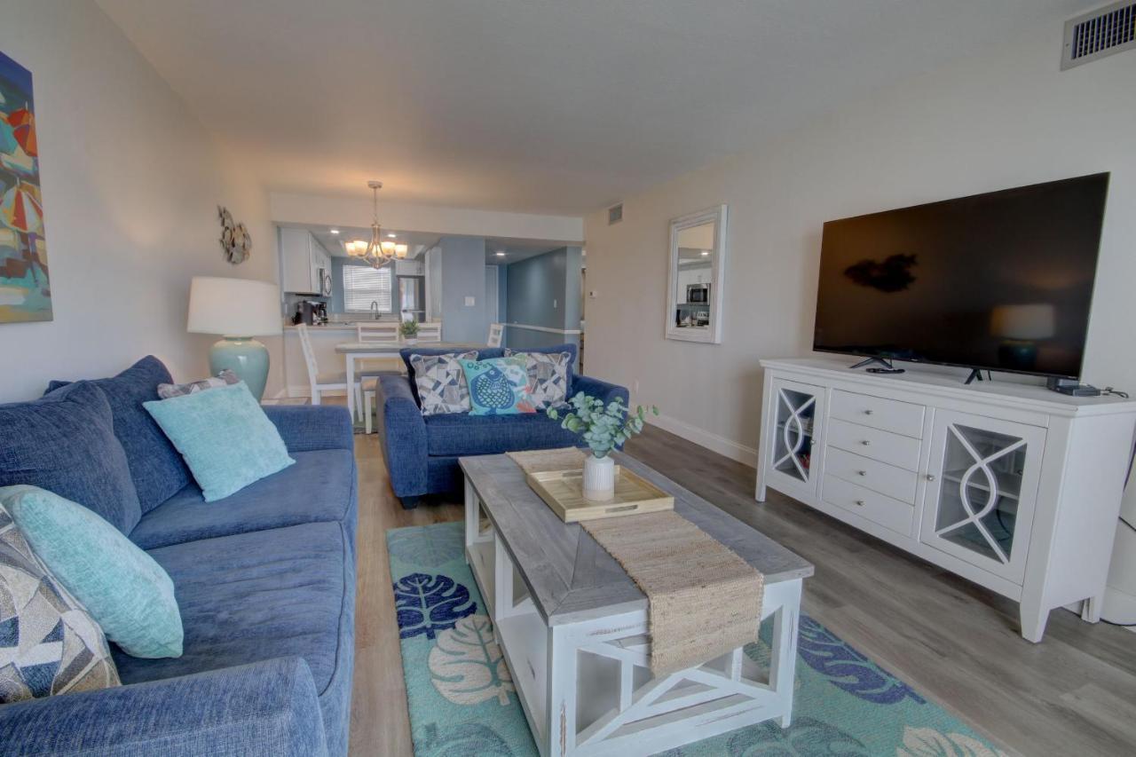 El Matador 457 - Gulf Front With Beautiful Views Of The Gulf And Pool Holiday home *