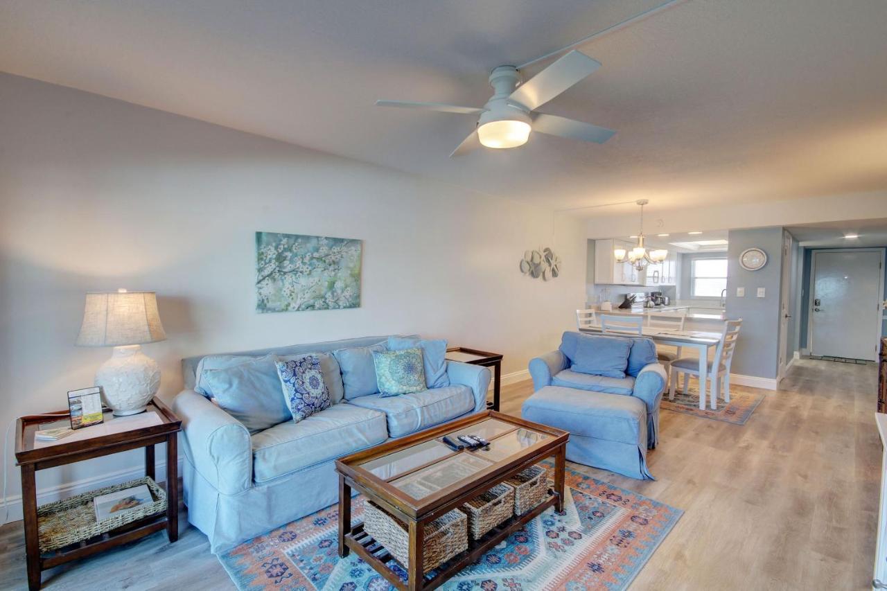 El Matador 427 - Gulf Front With Views Of The Gulf And Pool - Includes Seasonal Service! Holiday home Fort Walton Beach