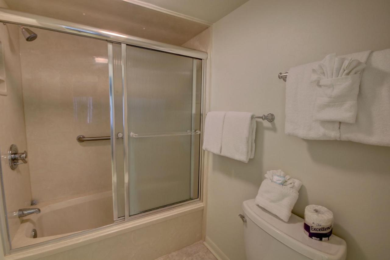 El Matador 437 - Gulf Front With Beautiful Views Of The Gulf And Pool