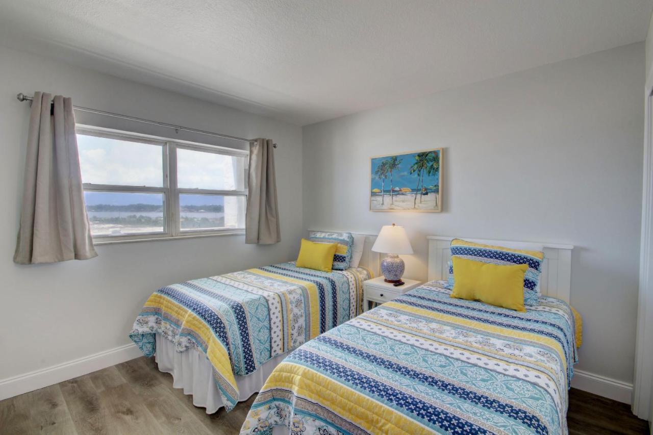 El Matador 457 - Gulf Front With Beautiful Views Of The Gulf And Pool * Fort Walton Beach