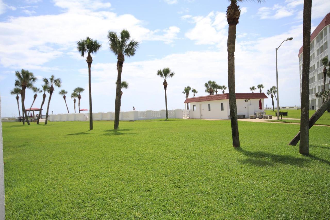 El Matador 319 - Walk Right Out To The Pool And The Beach!