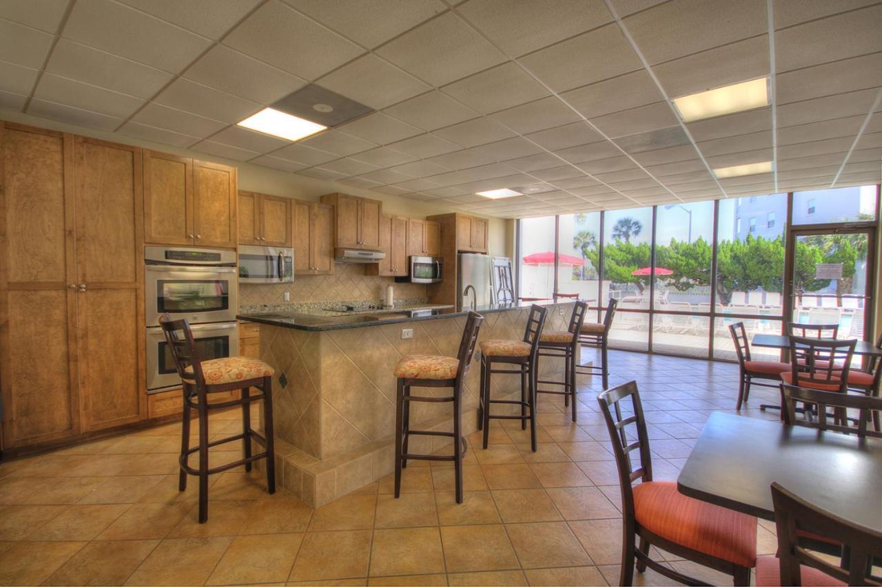 El Matador 451 - Walk Right Out To The Pool And The Beach! * Fort Walton Beach
