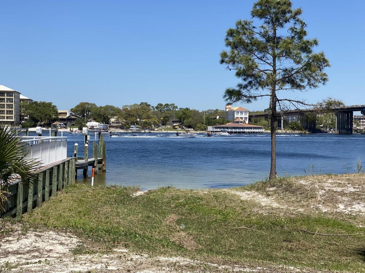 Apartment 1br Townhouse On Okaloosa Island - 5 Min Walk To Beach! Near Restos!