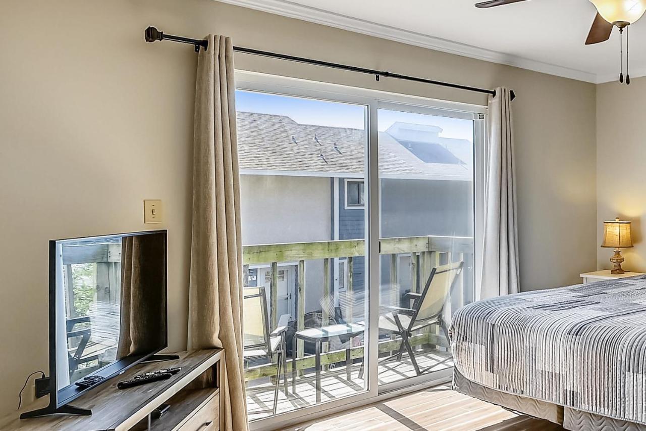 1br Townhouse On Okaloosa Island - 5 Min Walk To Beach! Near Restos! * Fort Walton Beach