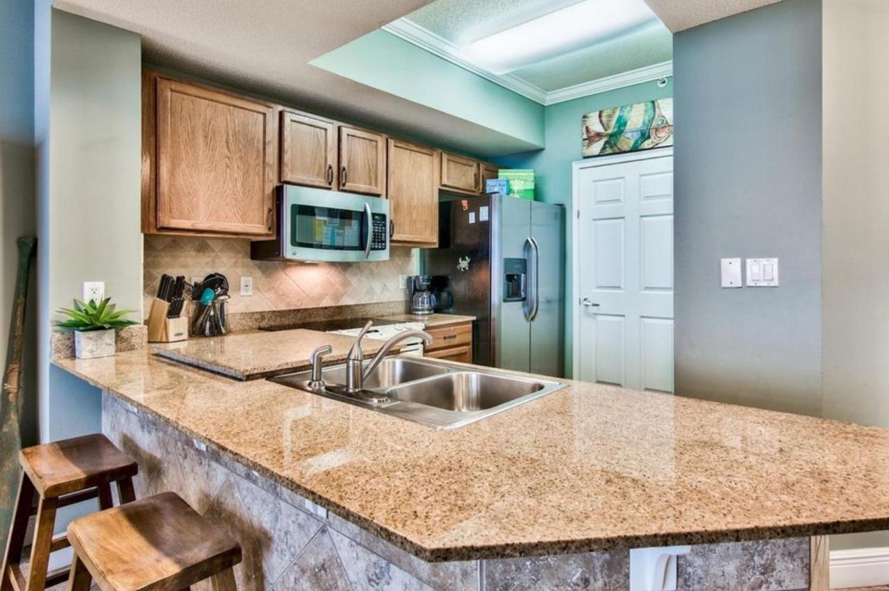 Apartment Glorious Gulf-front At Waters Edge Sleeps 8