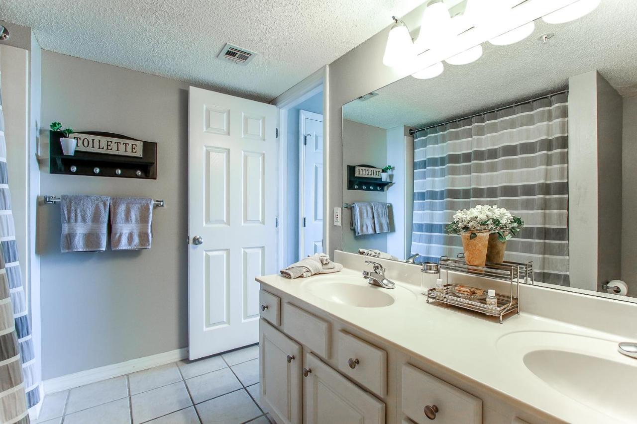 Updated Gulf Dunes 109 Gulf-front With Gorgeous Views *