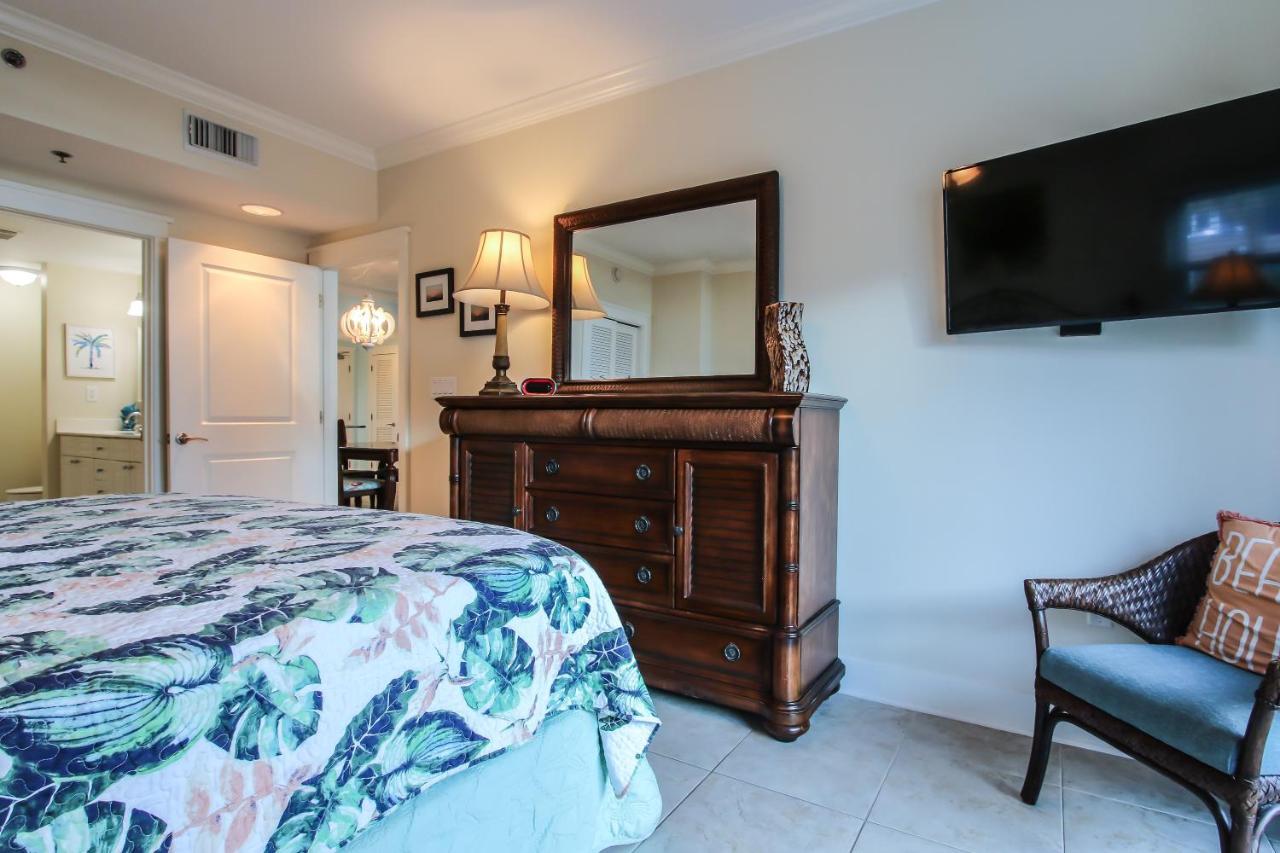 Incredible Poolside Waterscape A108 Courtyard Walk-out * Fort Walton Beach