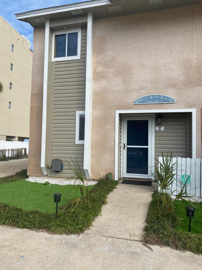 Beauty & The Near Gulf Beaches & Bay Holiday home *