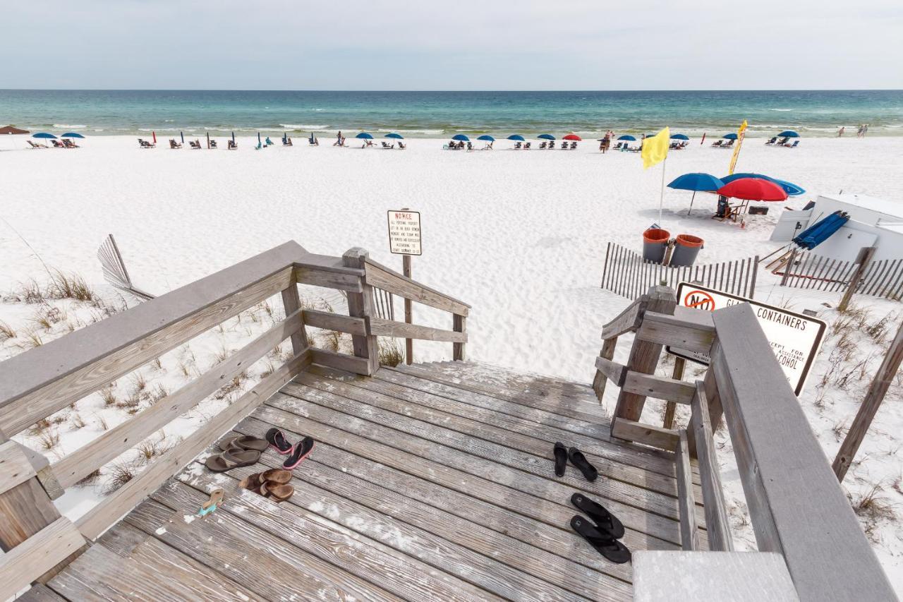 Apartment Pi 304 - Beachfront - Sleeps 6 - Beach Service - Great Family Getaway! Fort Walton Beach