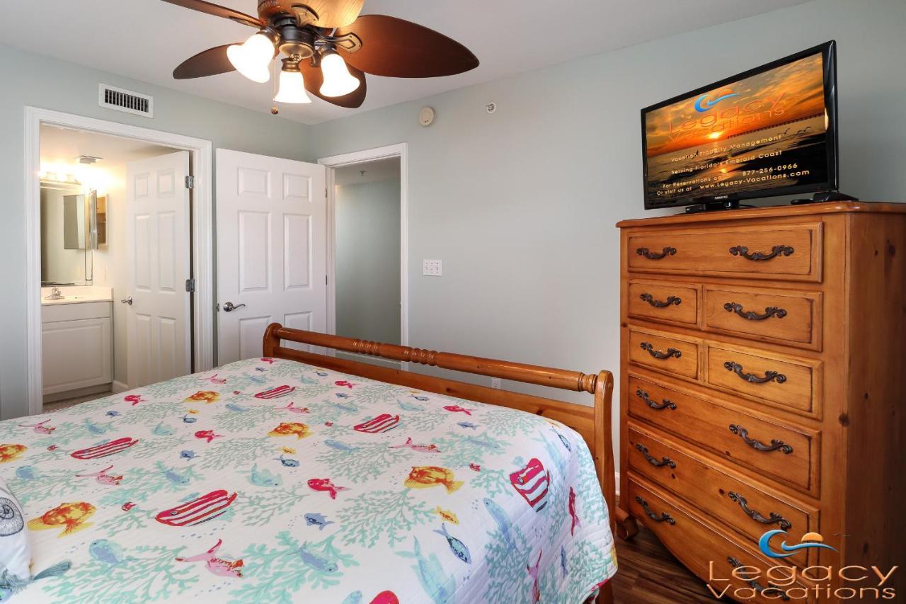 Apartment Pi 304 - Beachfront - Sleeps 6 - Beach Service - Great Family Getaway!