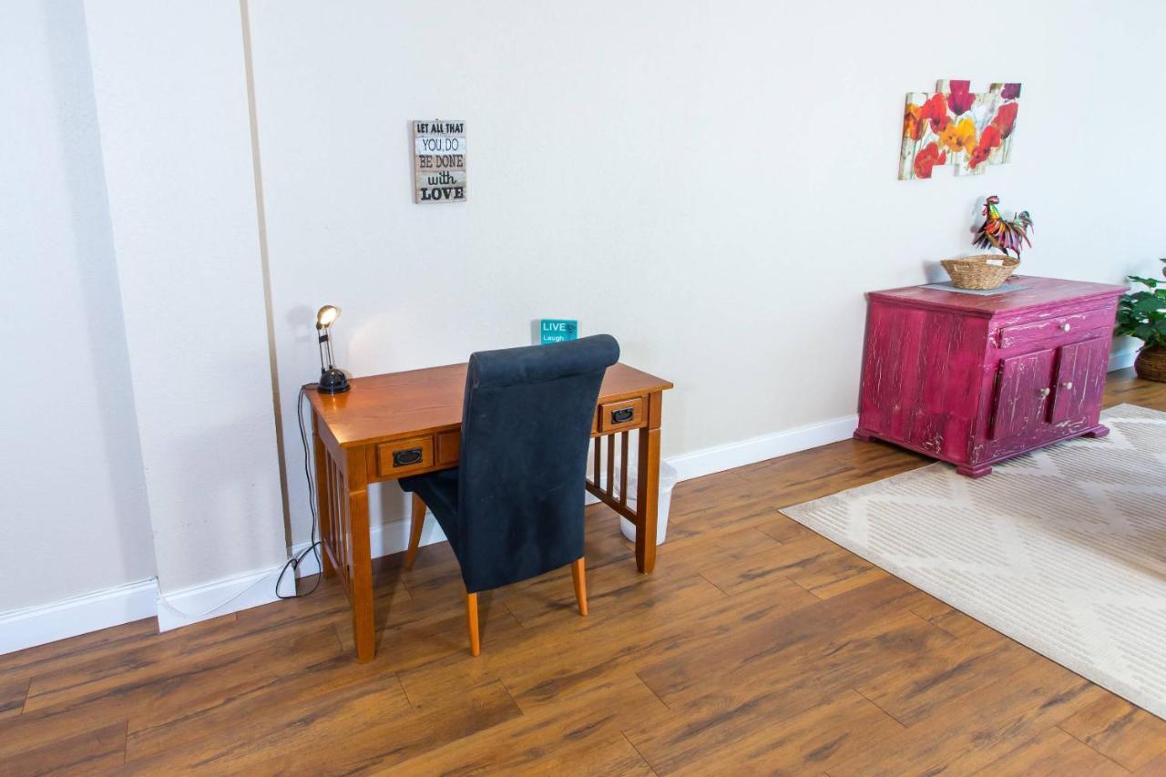 Cozy Retreat-348 Miracle Strip Pkwy Sw, 8a, Ft Walton Bch, Fl 32548 * Fort Walton Beach
