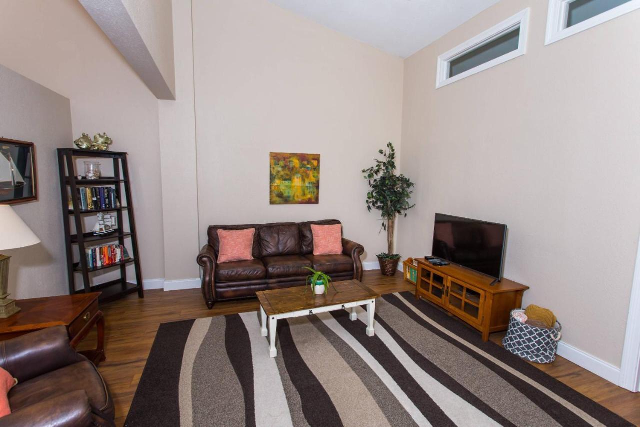Cozy Retreat-348 Miracle Strip Pkwy Sw, 8a, Ft Walton Bch, Fl 32548 Holiday home Fort Walton Beach