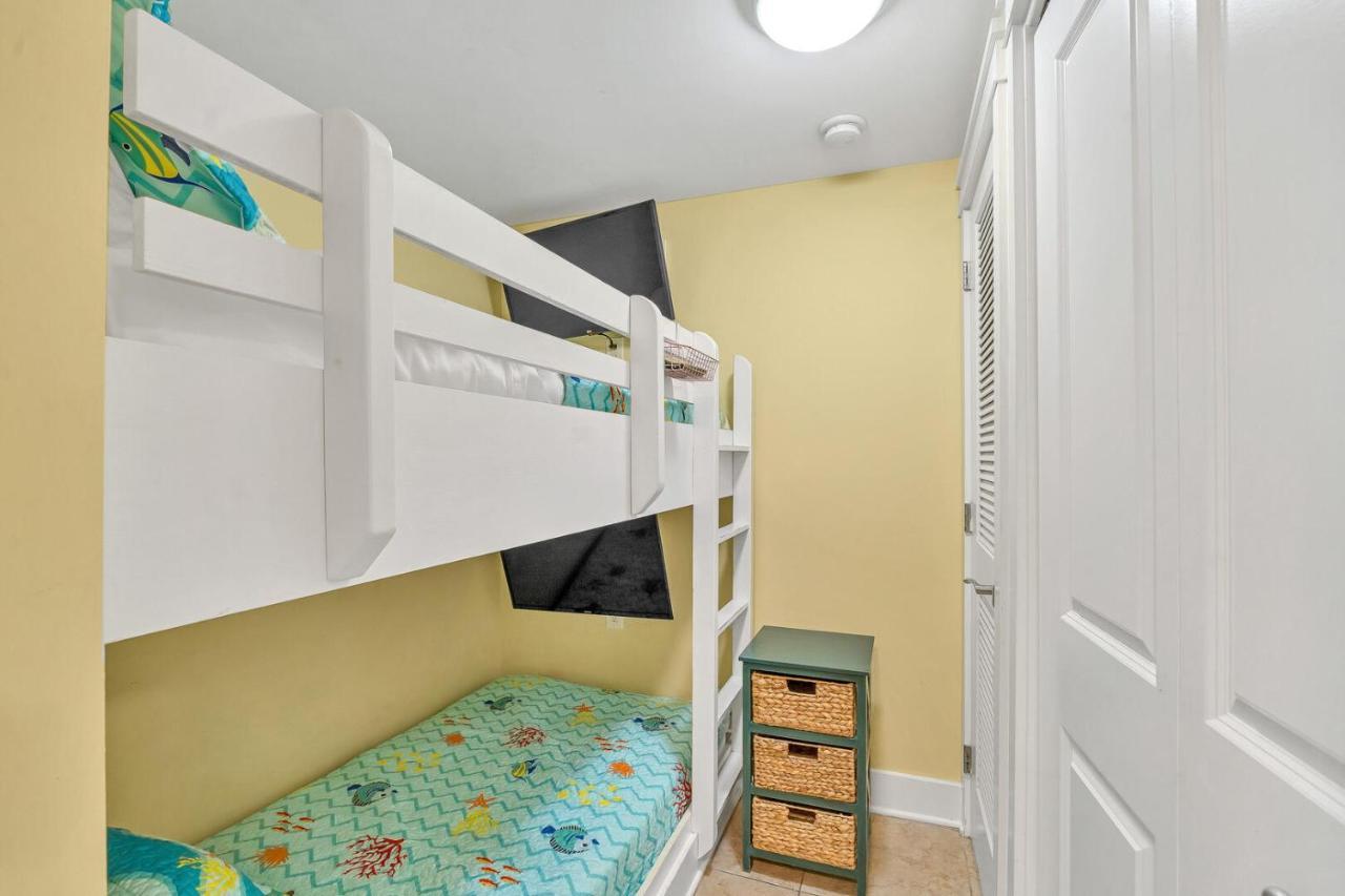 Sunny Daze Will Brighten Your Let The Sun Shine In Waterscape C502