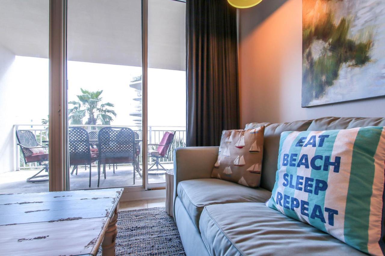 Cozy Courtyard Stunning Gulf And Courtyard Views Sleeps 10 * Fort Walton Beach