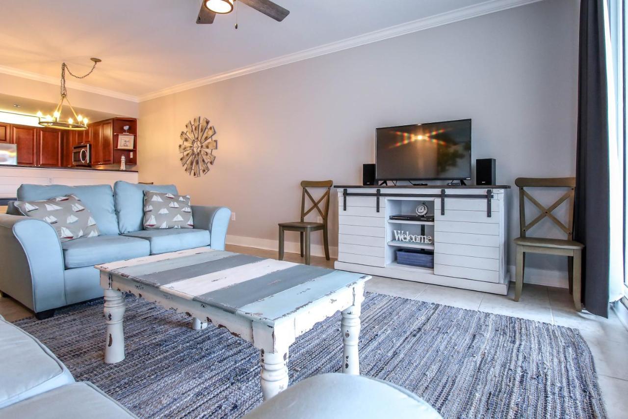 Cozy Courtyard Stunning Gulf And Courtyard Views Sleeps 10 Apartment *