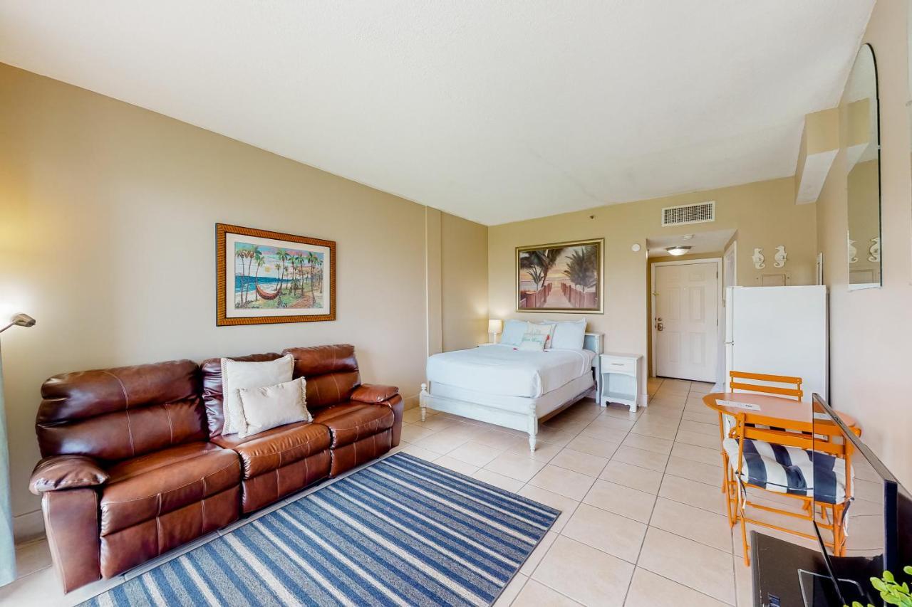 Hotel Pirates Bay A102 *
