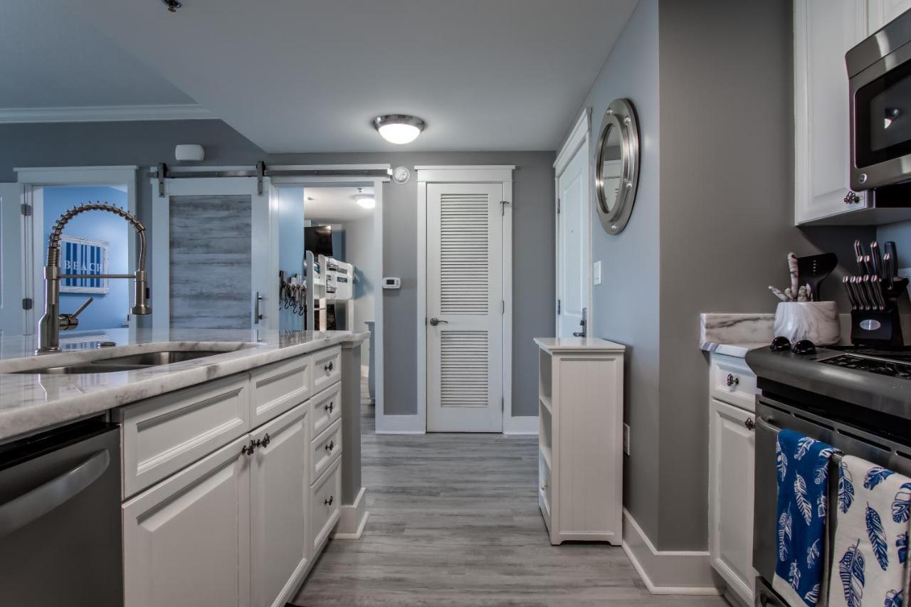 Fantastic 2 Bedroom Premium Waterscape A513 The Octopus Garden * Fort Walton Beach
