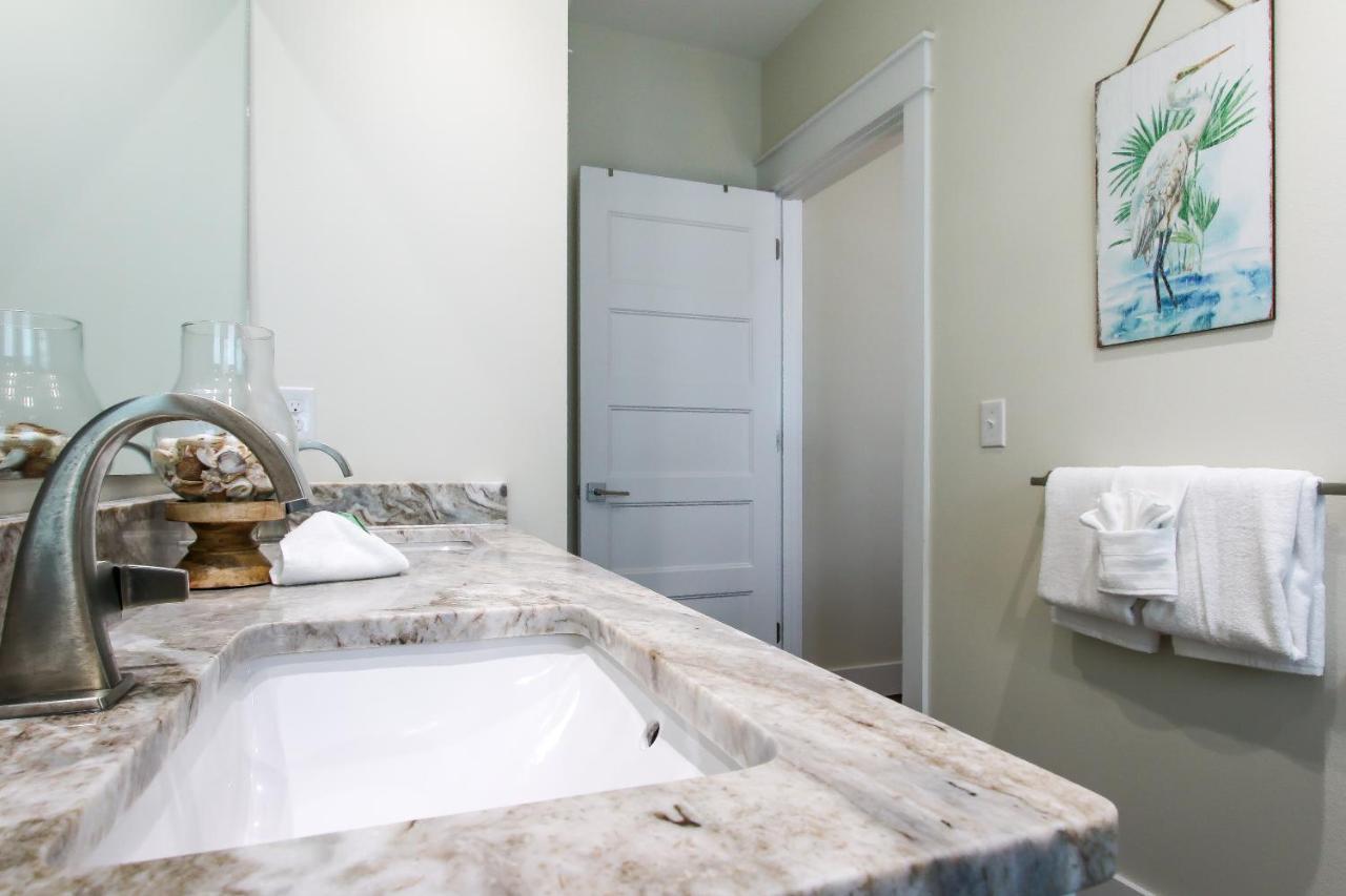 Bluefish Is The New Fish Okaloosa Island Villa *