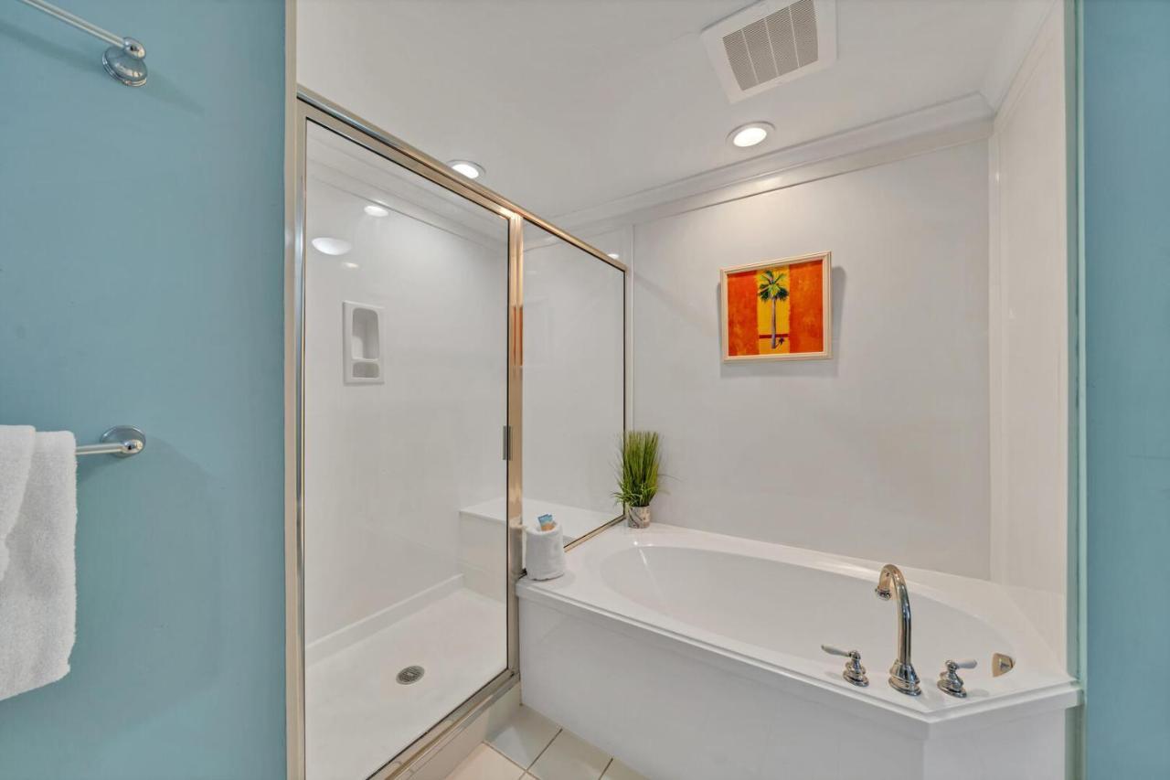 Incredible Gulf Views 2 King Waterscape A204 Your Are My Sunshine Apartment *
