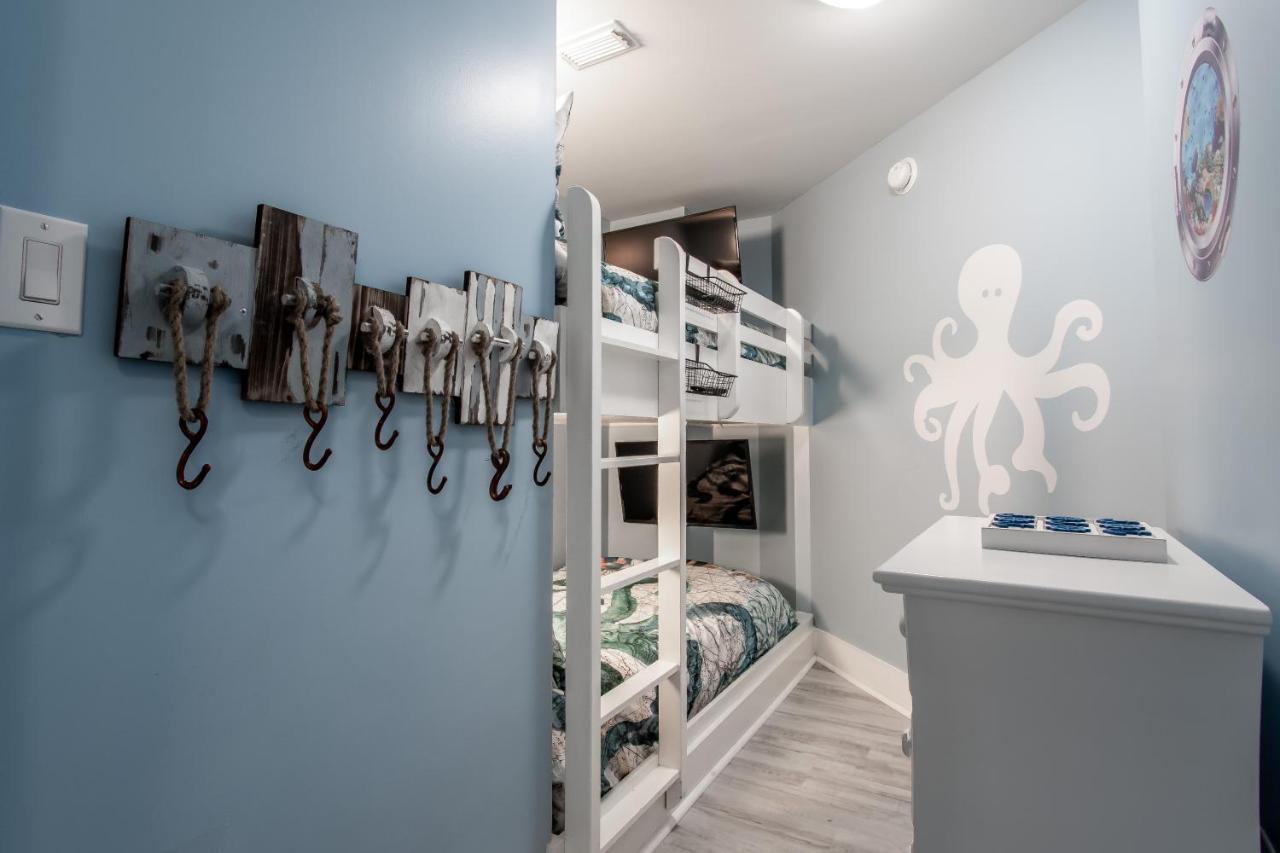 Fantastic 2 Bedroom Premium Waterscape A513 The Octopus Garden Apartment *