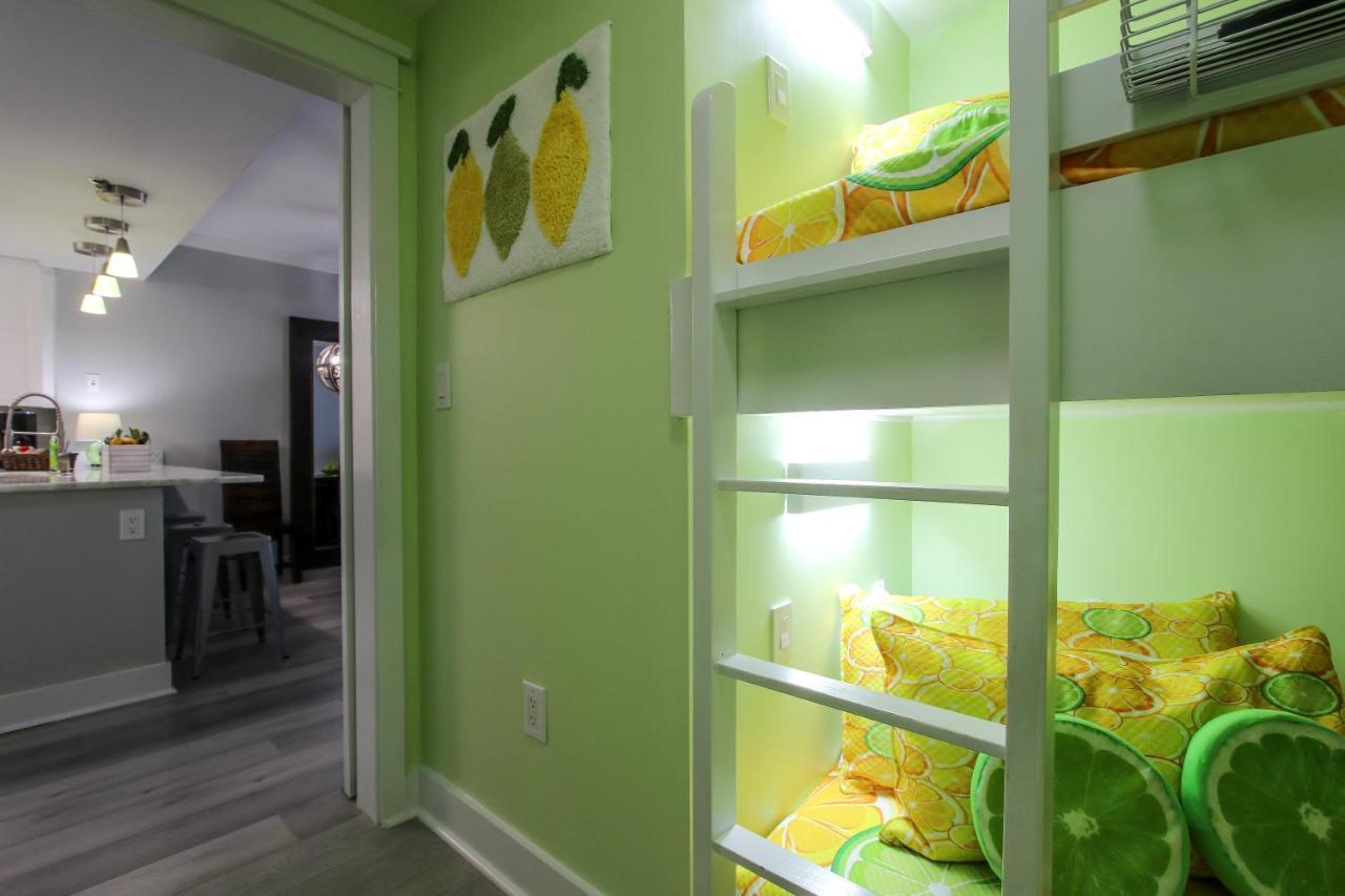 Apartment About A Slice Of Keylime Pie Waterscape A521
