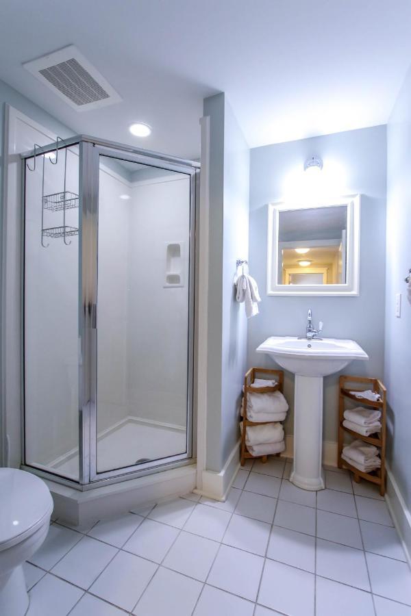 Cozy Courtyard Stunning Gulf And Courtyard Views Sleeps 10 * Fort Walton Beach