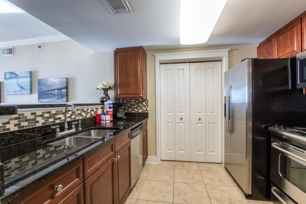 Apartment Gorgeous Gulf And Courtyard Views Rise Above It Waterscape A612