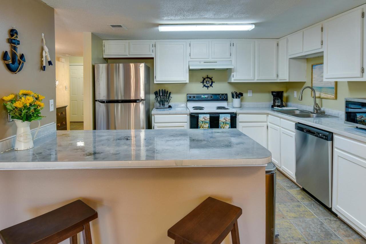 Breezy Walton Townhome About 5 Mi To Beach! * Fort Walton Beach
