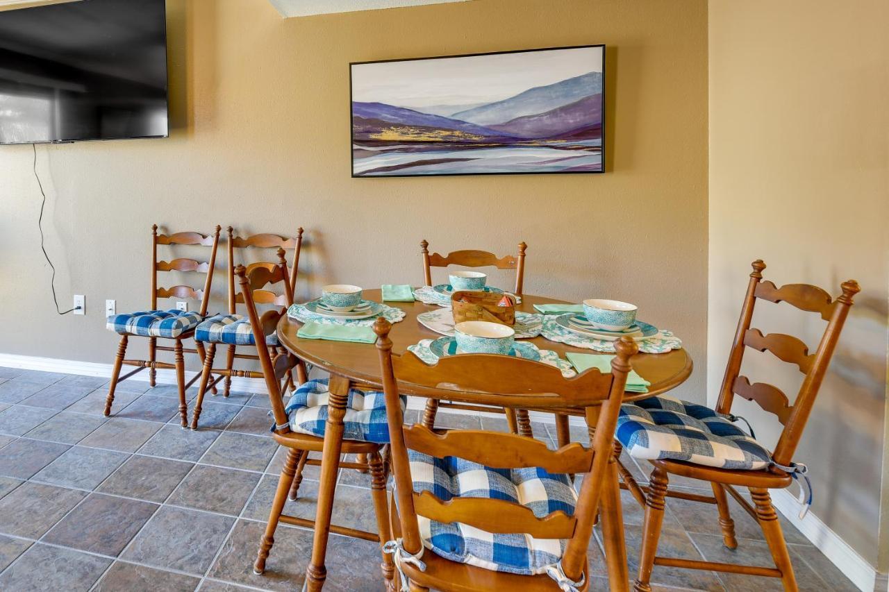 Breezy Walton Townhome About 5 Mi To Beach!