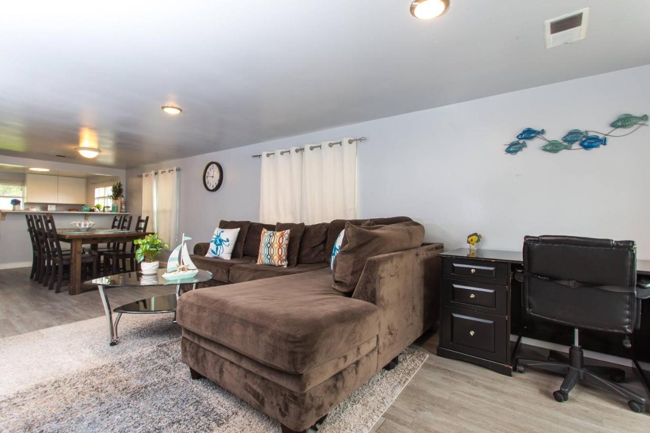 Chicago Avenue * Fort Walton Beach