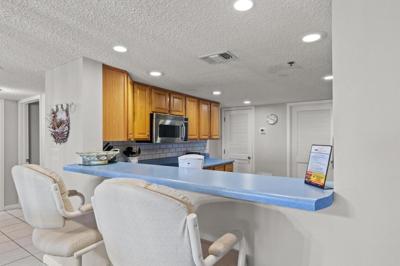 103 Surf Dweller By Alicia Hollis Realtor - Open March 16th Week Holiday home