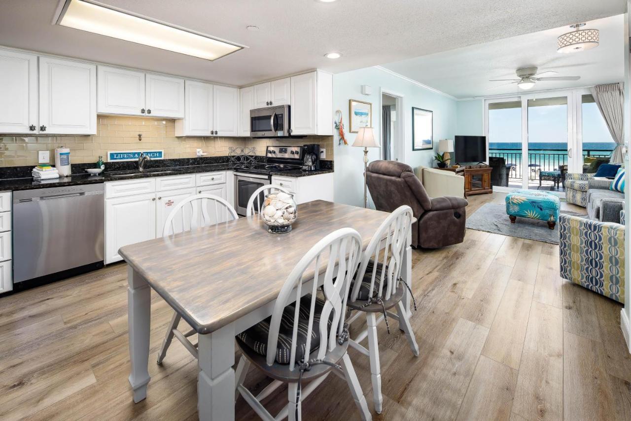 Nautilus 1203 - Gulf Front 2 Bedroom! 2nd Floor! Free Service March To October Holiday home *
