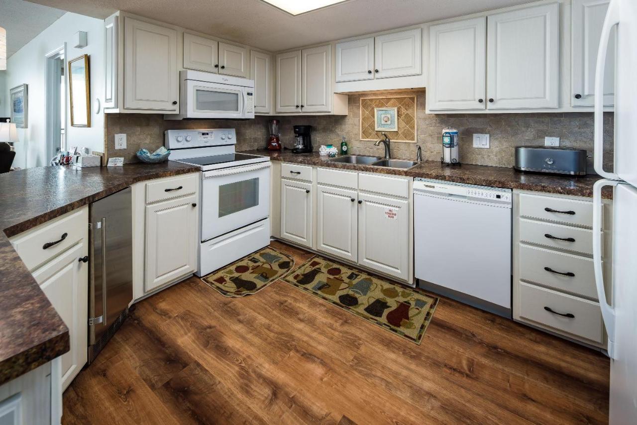 Nautilus 1404 - Gulf Front 2 Bedroom - 4th Floor Fort Walton Beach