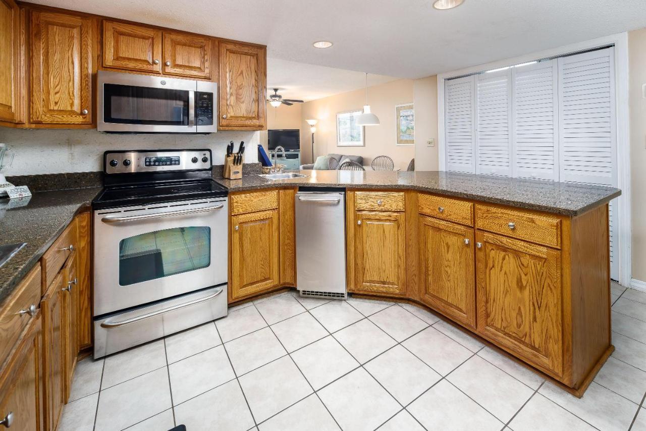 Holiday home Nautilus 2711 Gulf View 2 Bedroom 7th Floor Free Service Fort Walton Beach