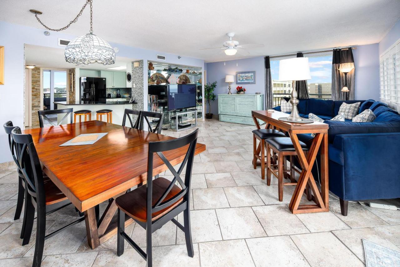 Nautilus 1704 Gulf Front Large 2 Bedroom Penthouse Huge Wrap Around Balcony