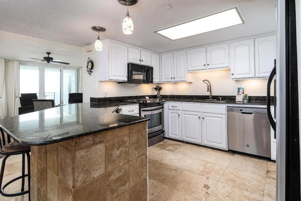 Nautilus 1703 Gulf Front Large 2 Bedroom Penthouse 7th Floor Holiday home