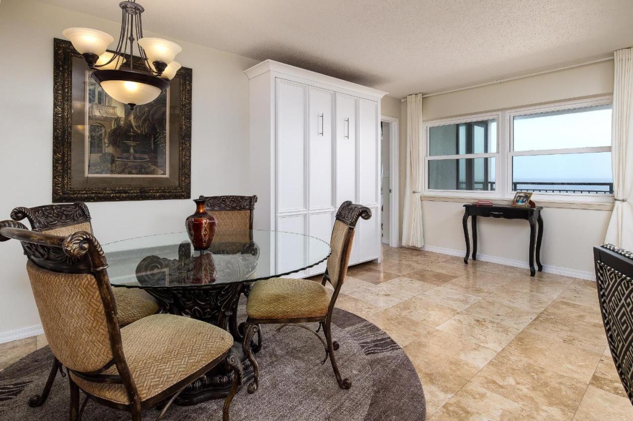 Holiday home Nautilus 1703 Gulf Front Large 2 Bedroom Penthouse 7th Floor Fort Walton Beach