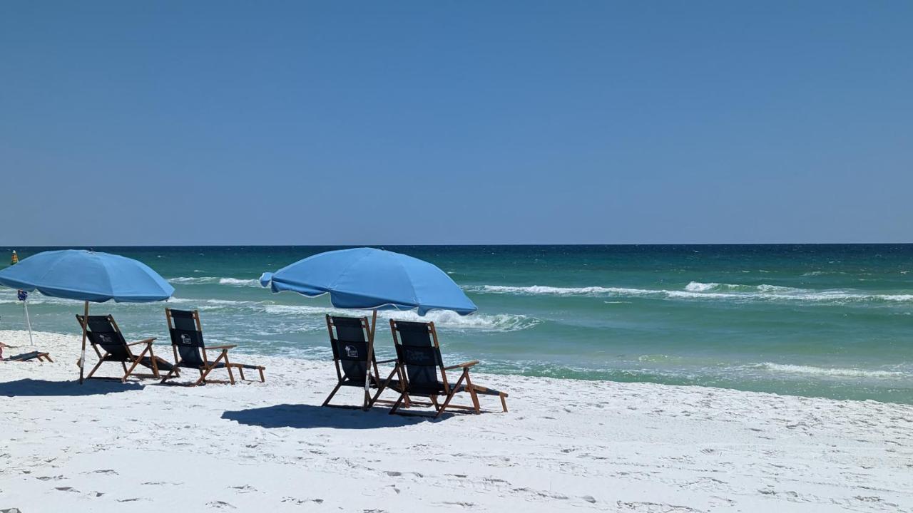 Cozy Little Beachfront Studio - Walk Out Your Back Door To The Beach! Apartment Fort Walton Beach